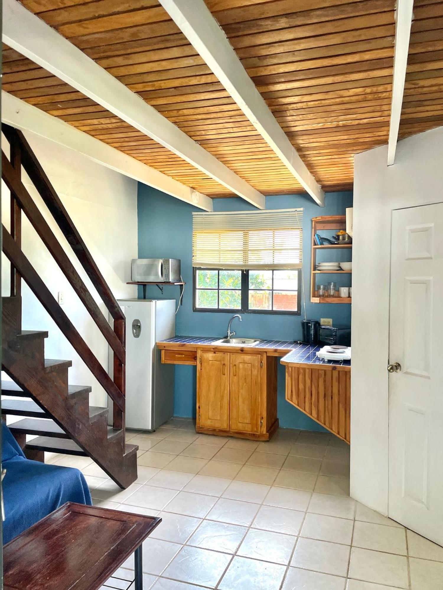 كراون بوينت Bananaquit Tobago -Stay Near The Beach المظهر الخارجي الصورة