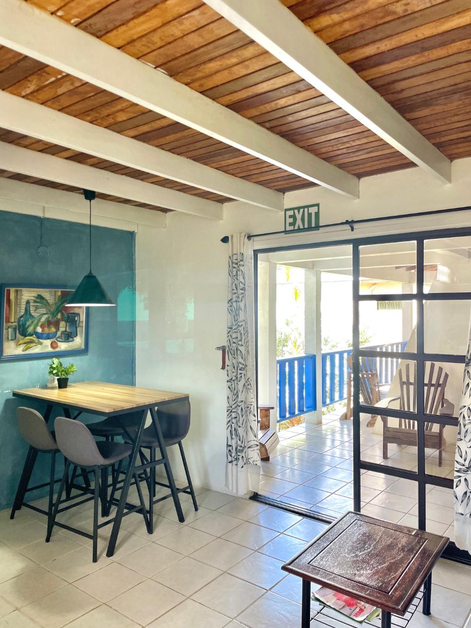 كراون بوينت Bananaquit Tobago -Stay Near The Beach المظهر الخارجي الصورة