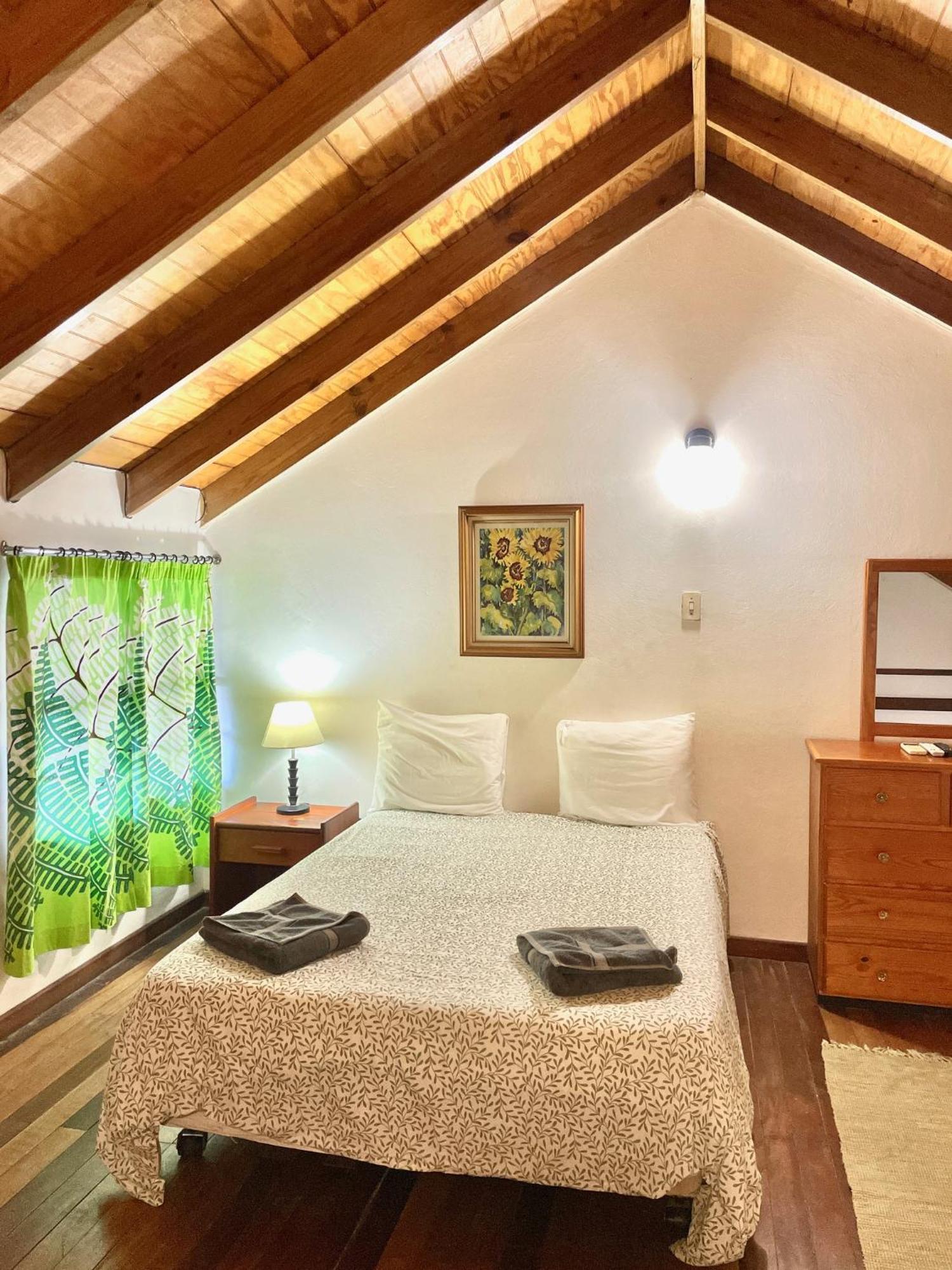 كراون بوينت Bananaquit Tobago -Stay Near The Beach المظهر الخارجي الصورة