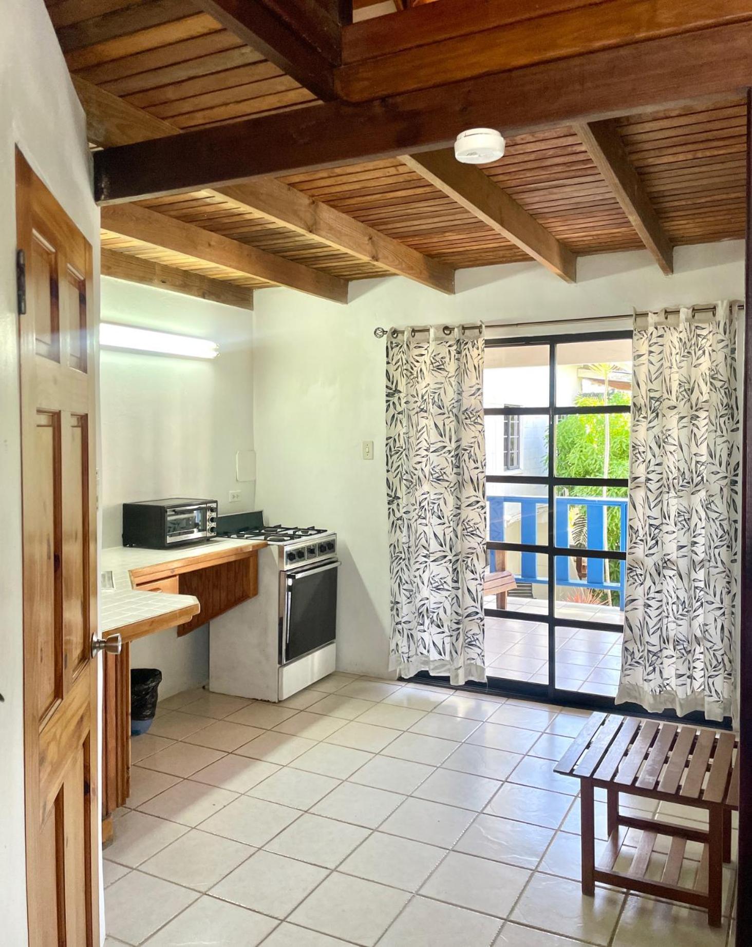 كراون بوينت Bananaquit Tobago -Stay Near The Beach المظهر الخارجي الصورة
