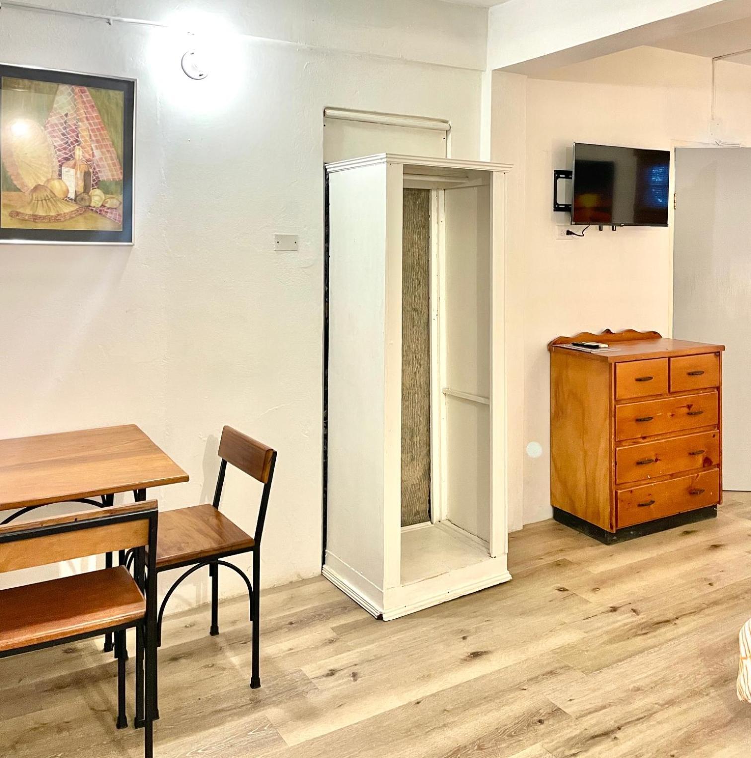 كراون بوينت Bananaquit Tobago -Stay Near The Beach المظهر الخارجي الصورة