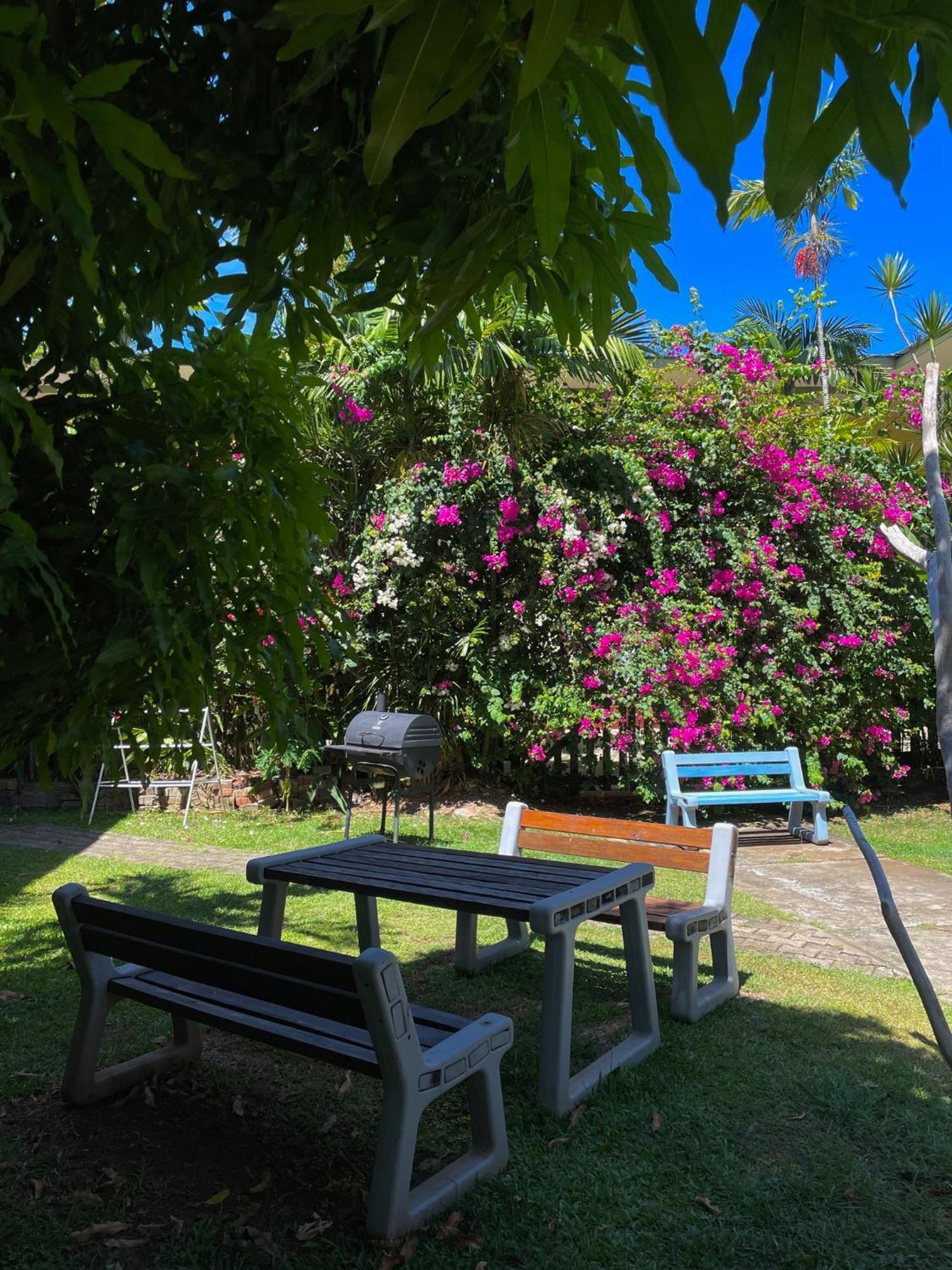 كراون بوينت Bananaquit Tobago -Stay Near The Beach المظهر الخارجي الصورة